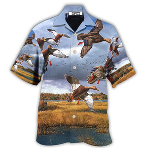 Hunting Duck Hunting Classic Style - Gift For Hunting Lovers - Hawaiian Shirt