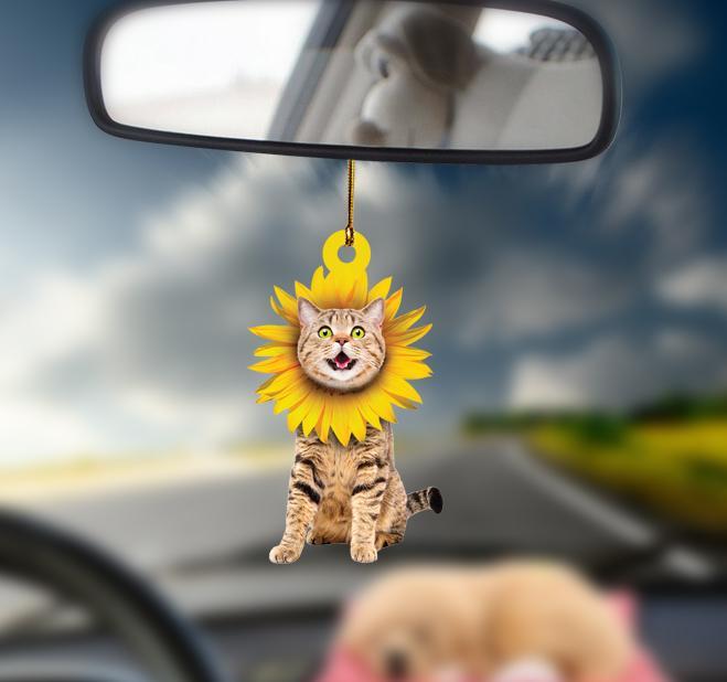 Cat Smiling Sunflower Shape Ornament - Gift For Cat Lover