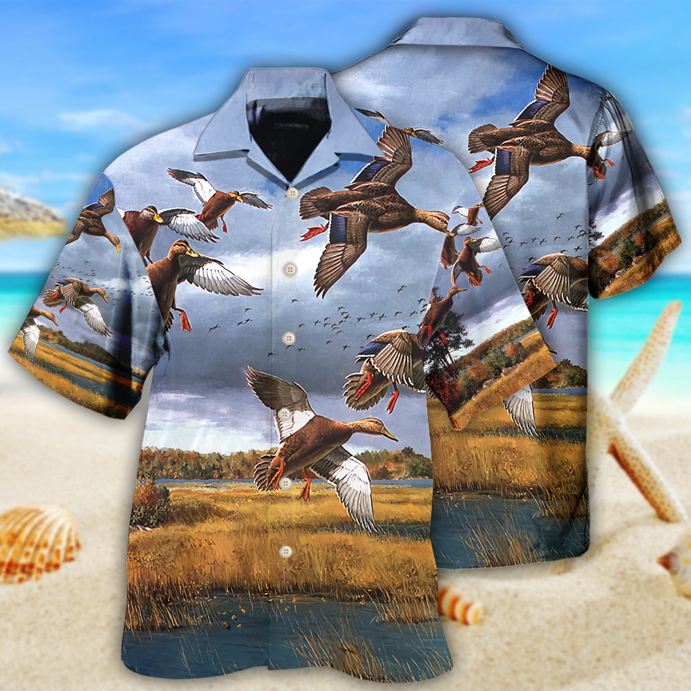 Hunting Duck Hunting Classic Style - Gift For Hunting Lovers - Hawaiian Shirt