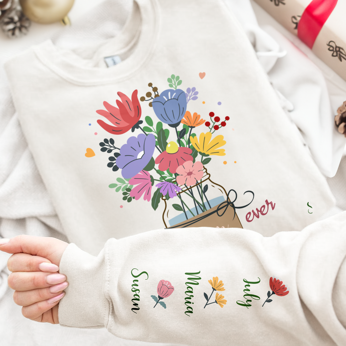 Custom Name And Flowers Best Mom - Gift For Mom - Personalized Sleeve Sweatshirt