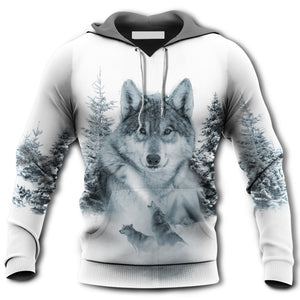 Native Life And American Culture Wolf In The Snow - Hoodie 