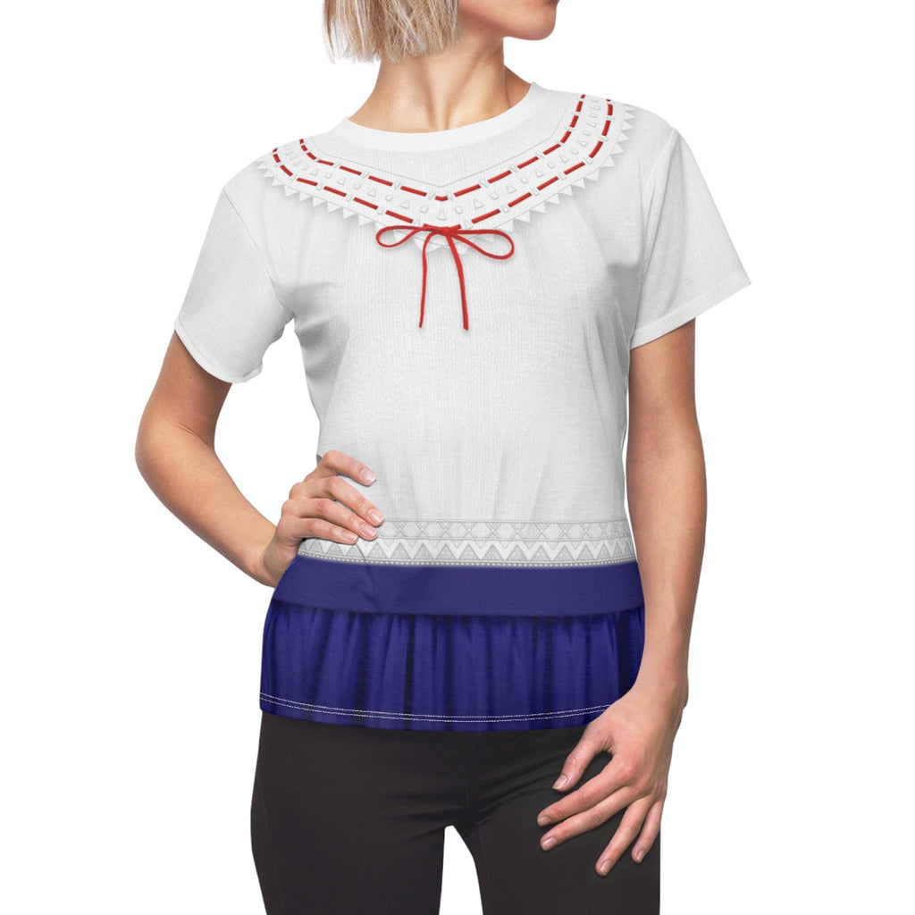 TW1 BB0694LuisaMadrigalfrontmockup_1024x1024_3872aad1 1171 4e3a b7eb 2ff0bf3c73bb
