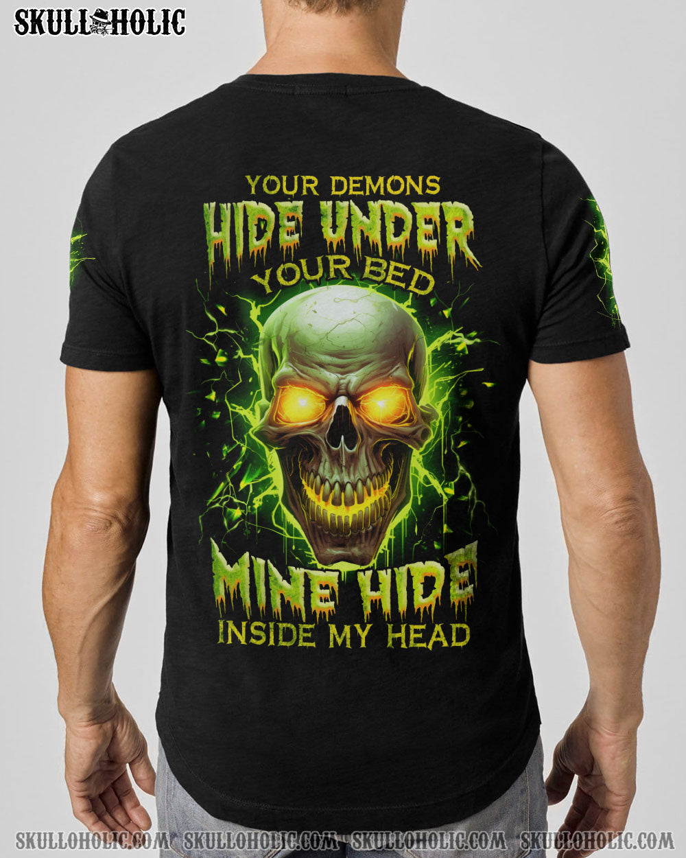 YOURDEMONSHIDEUNDERYOURBEDALLOVERPRINT TLNZ1606233_Shortsleeves_V neckShirt_S1